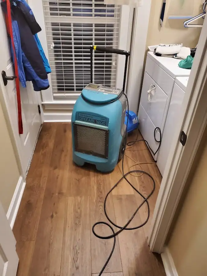 Commercial dehumidifier deployed for Flood Damage Cleanup in Othello