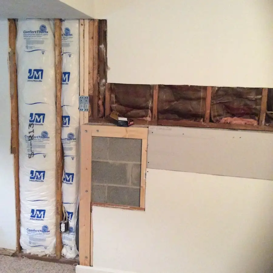 Wall insulation replacement during Structural Drying in Othello